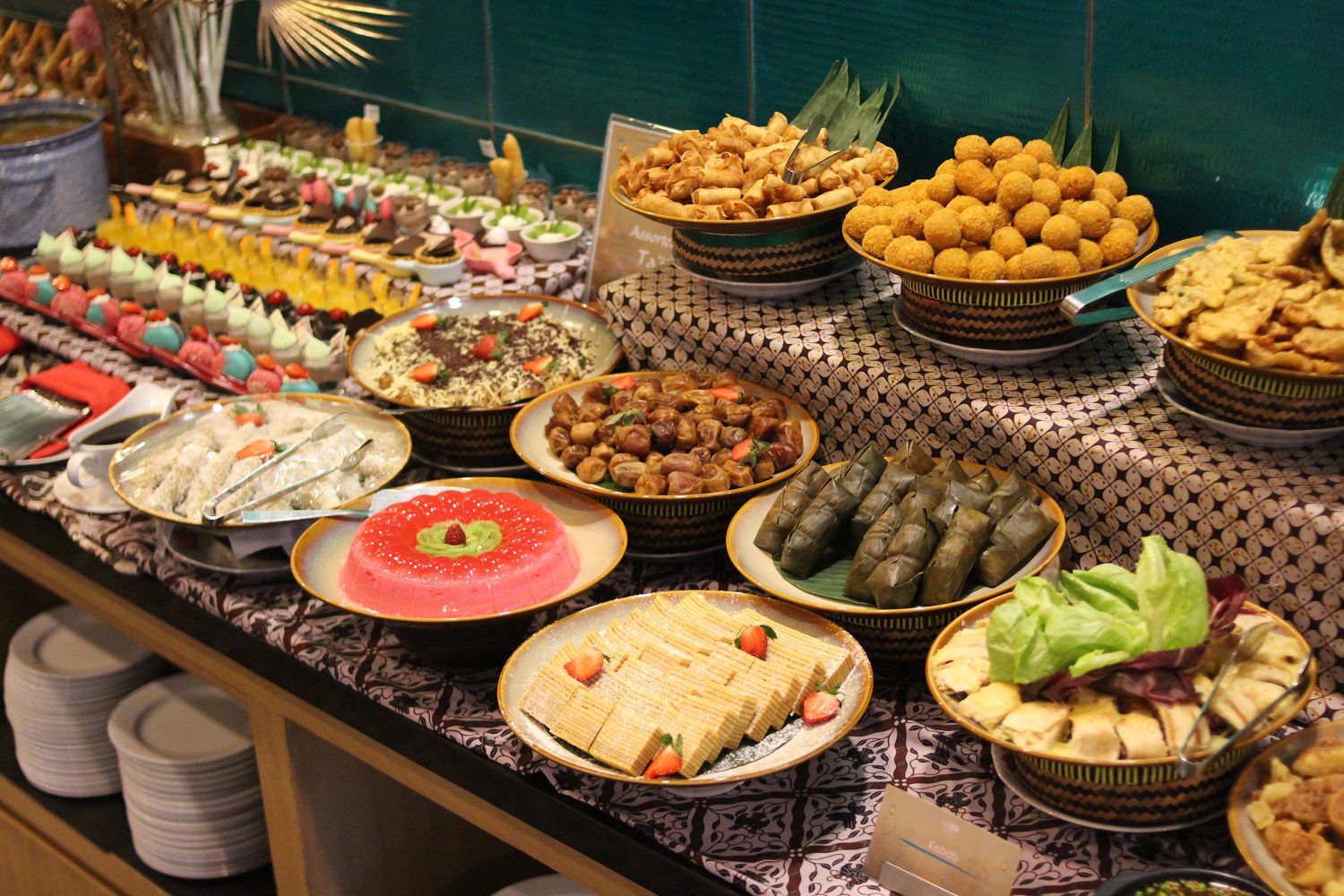 Iftar Pasar Senggol Part 7 Kembali Hadir sebagai Buffet Ramadan Ikonik